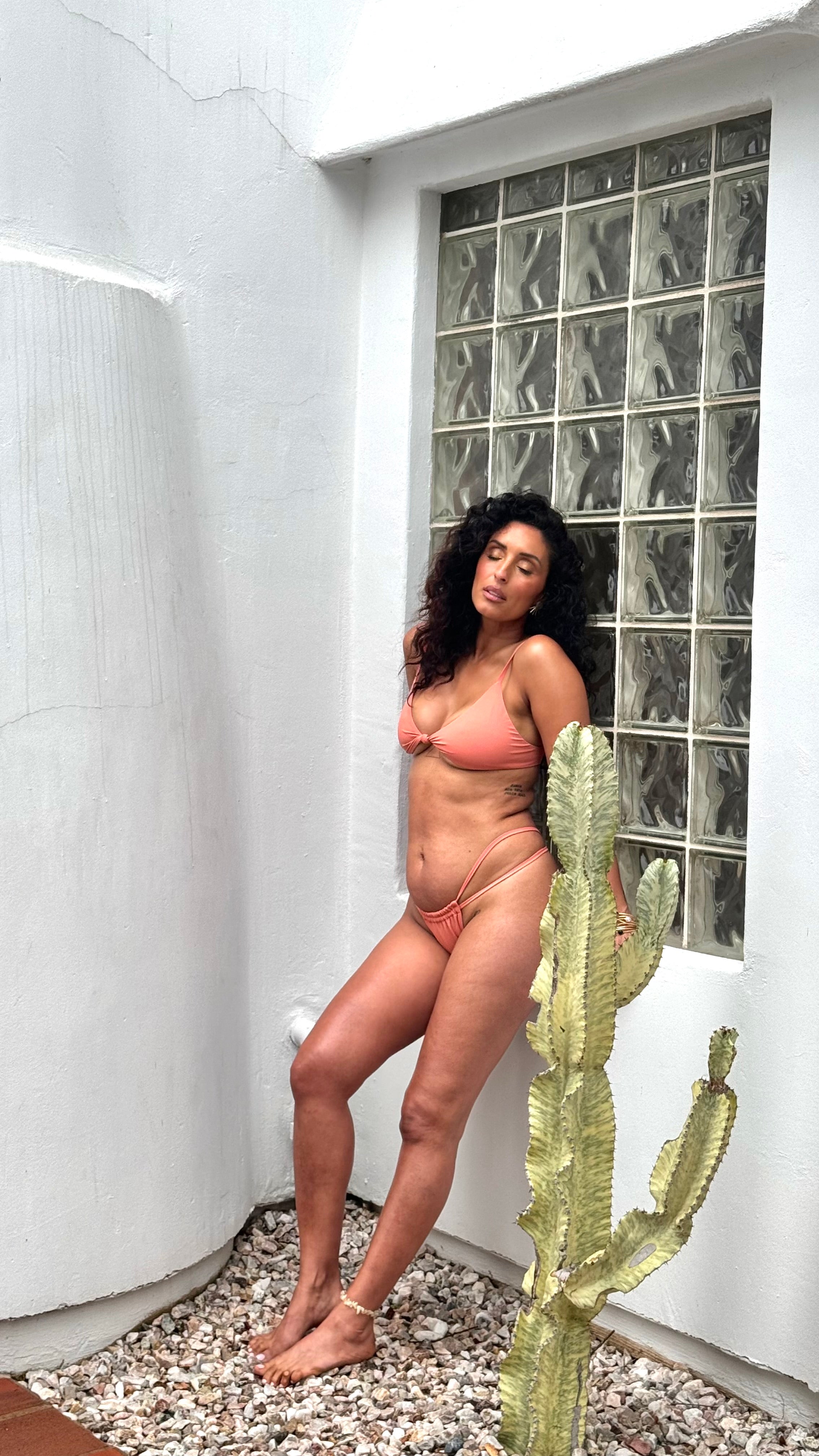 Milli knot Bikini Top